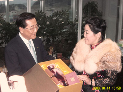 姜琳主席受邀视察韩国全罗南道